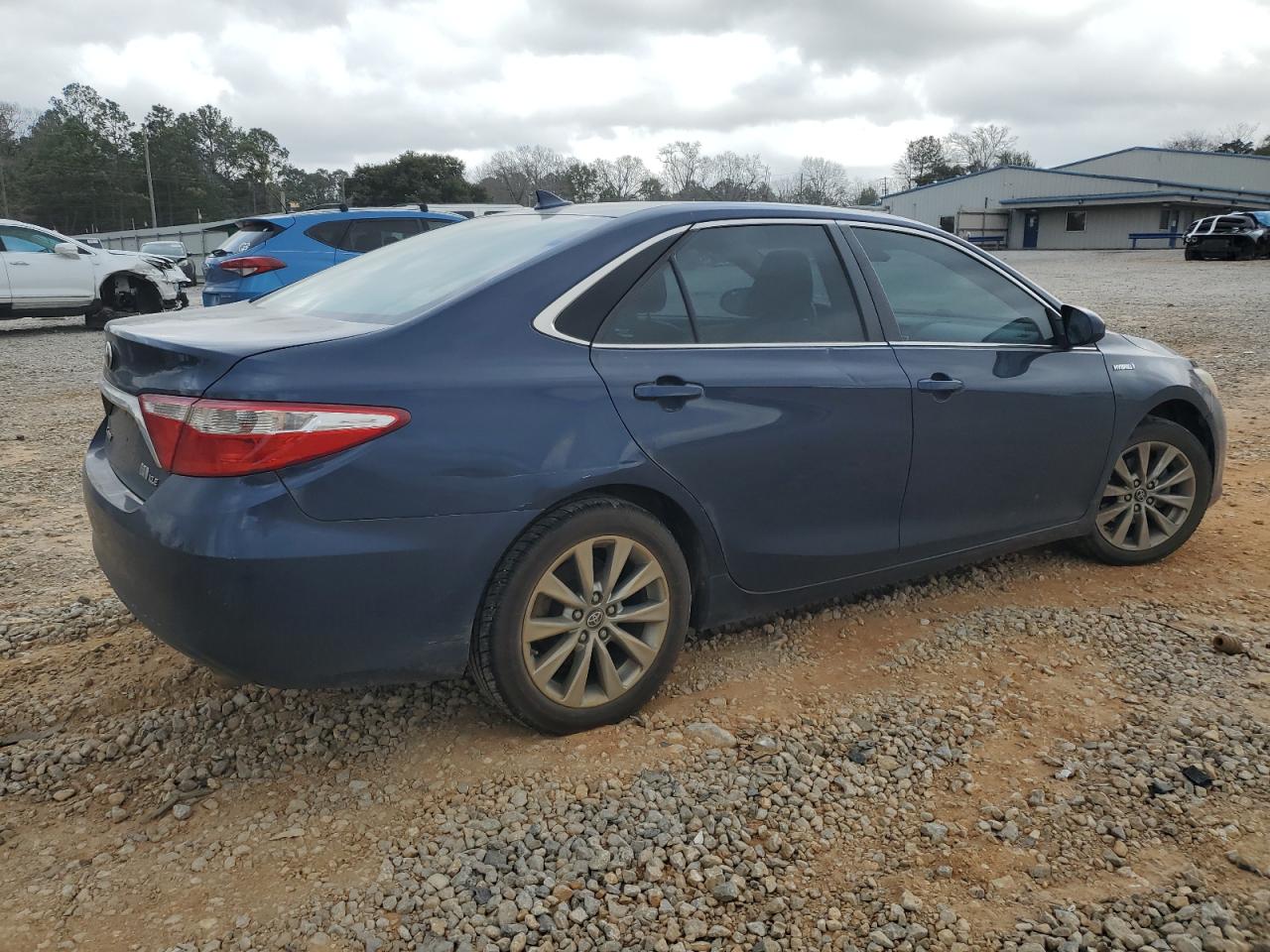 2017 Toyota Camry VIN 4T1BD1FK0HU227846 Copart auction photo, front end / side damage thumbnail 3