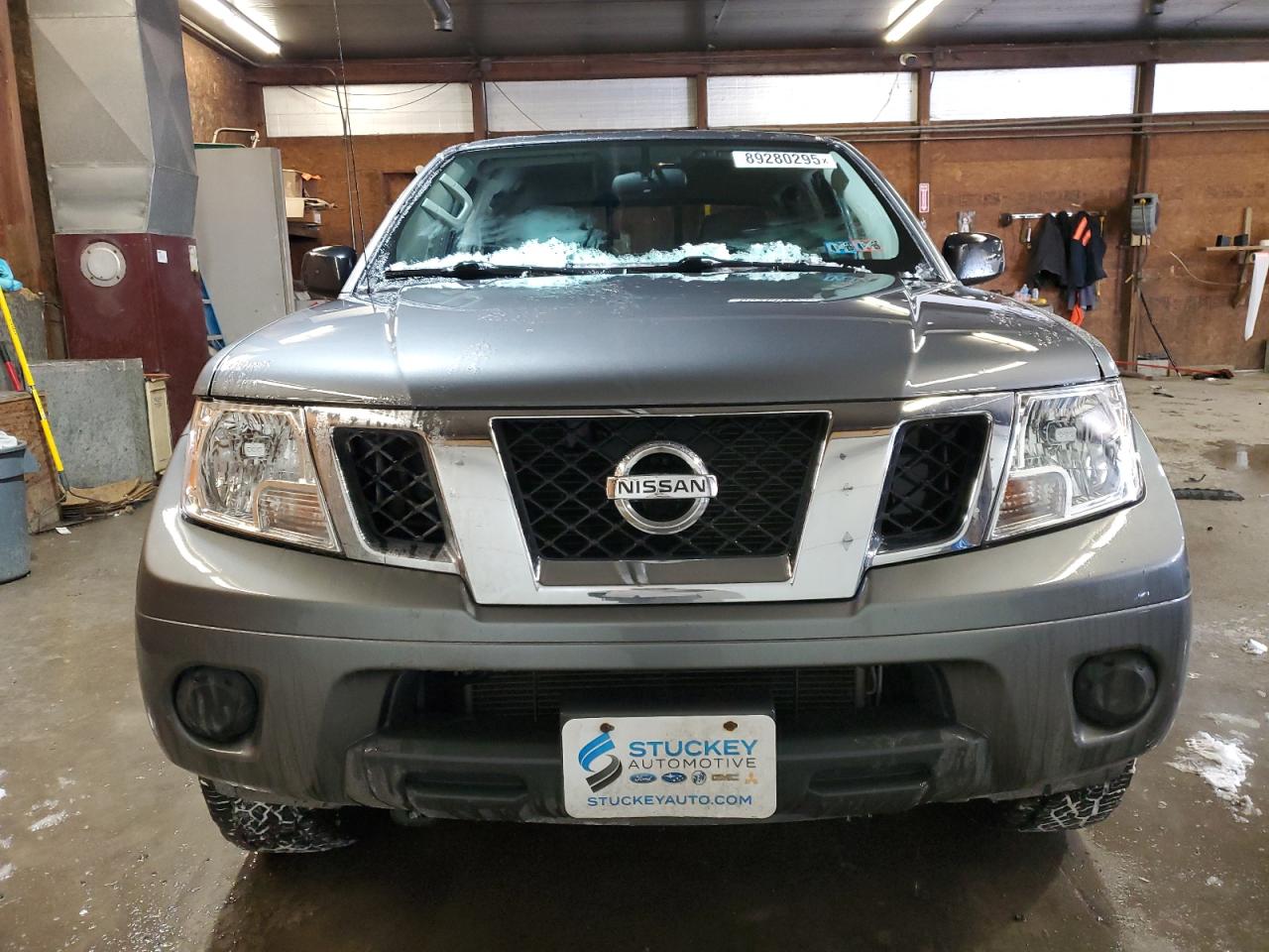 2019 Nissan Navara (Frontier) VIN 1N6AD0EVXKN790522 Copart auction photo, side / rear end damage thumbnail 5