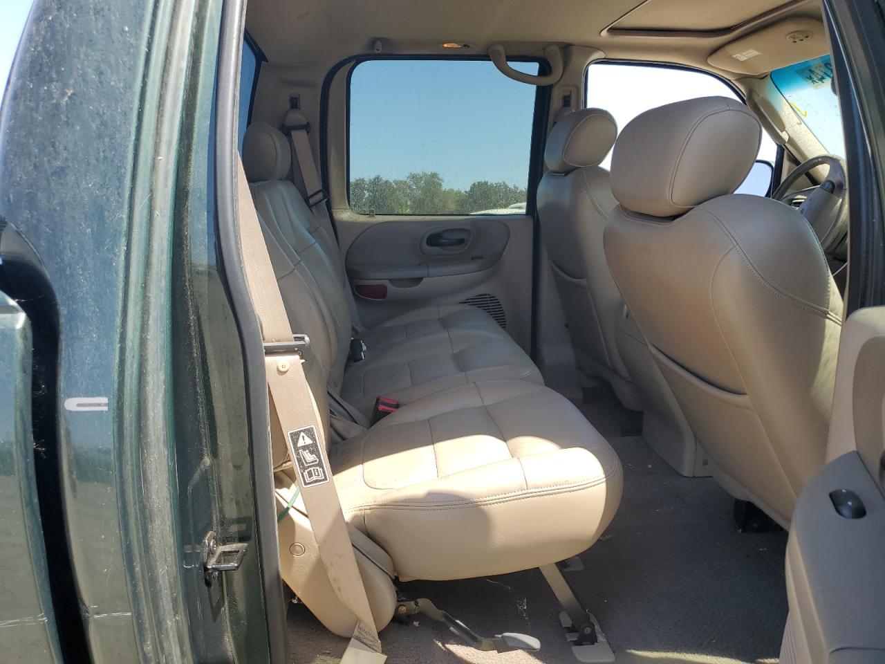 2002 Ford F-150 VIN 1FTRW07642KD58709 Copart auction photo, front end damage thumbnail 10