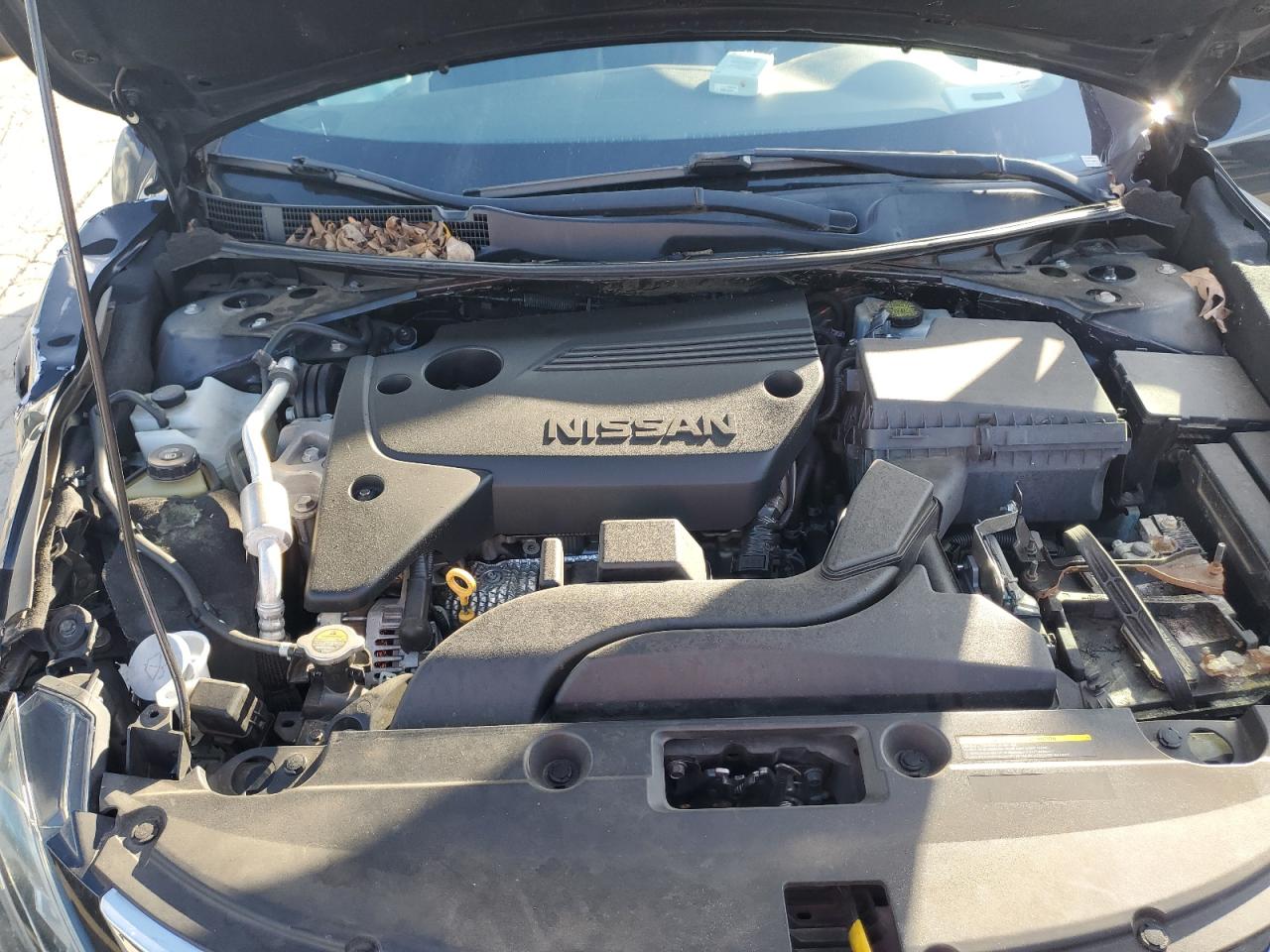 2018 Nissan Altima VIN 1N4AL3APXJC219479 Copart auction photo, side / front end damage thumbnail 12