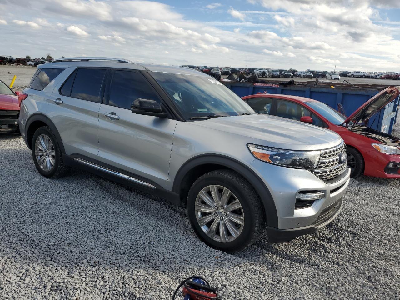 2020 Ford Explorer VIN 1FMSK8FH5LGC12639 Copart auction photo, front end / minor dent/scratches damage thumbnail 4