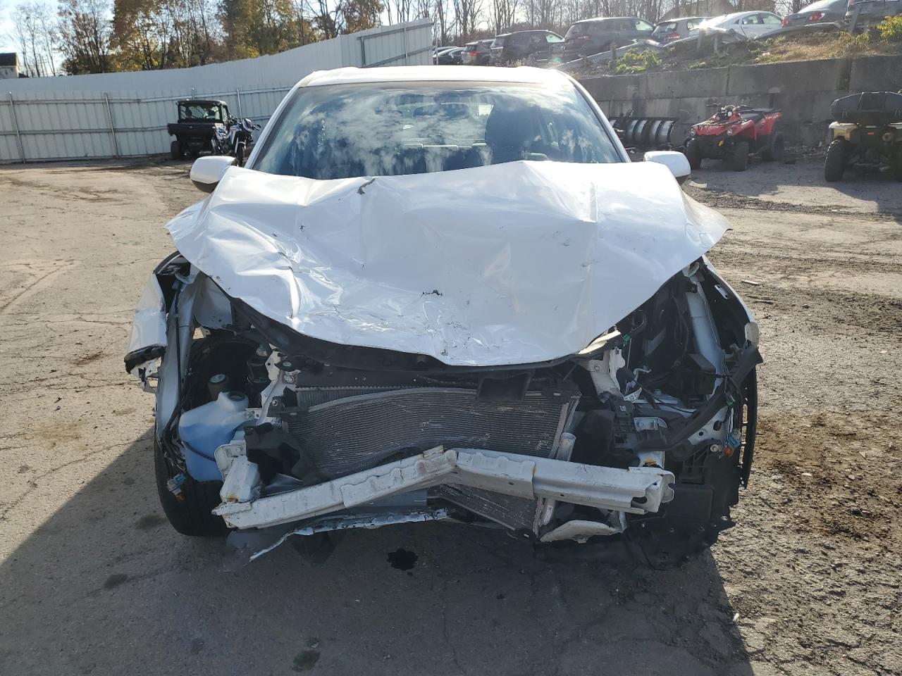 2021 Honda HR-V VIN 3CZRU6H36MM751226 Copart auction photo, front end / minor dent/scratches damage thumbnail 5