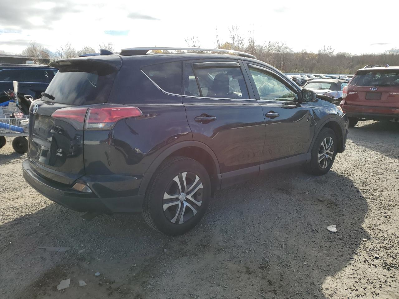 2017 Toyota RAV 4 VIN JTMBFREV1HJ151399 Copart auction photo, front end damage thumbnail 3