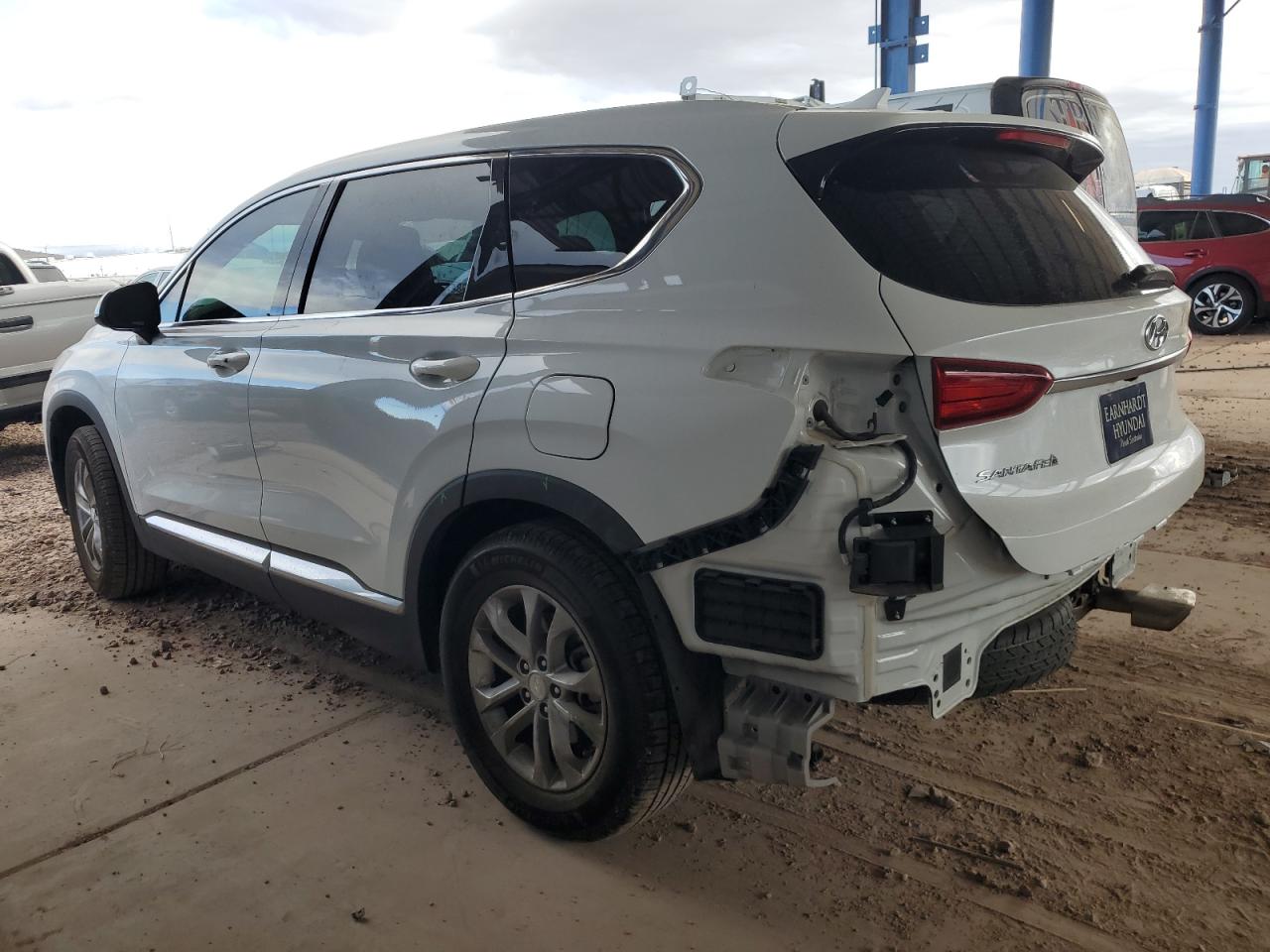 2020 Hyundai Santa Fe VIN 5NMS33AD3LH206081 Copart auction photo, rear end / front end damage thumbnail 2