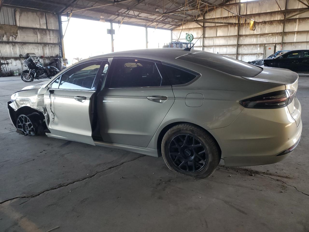 2016 Ford Fusion VIN 3FA6P0H70GR166199 Copart auction photo, front end / side damage thumbnail 2