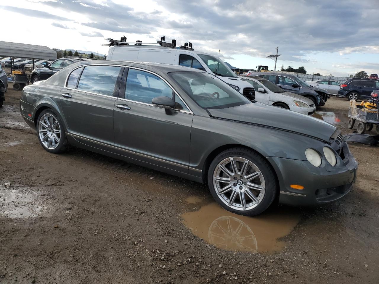 2006 Bentley Continental VIN SCBBR53WX6C036266 Copart auction photo, water/flood / mechanical damage thumbnail 4