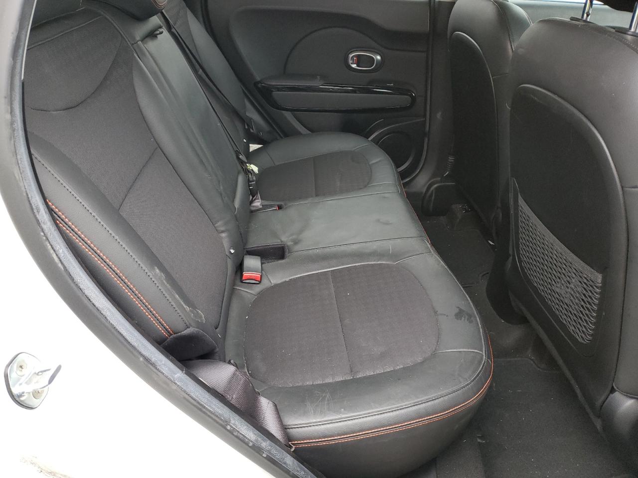 2018 KIA Soul VIN KNDJX3AA7J7616621 Copart auction photo, rear end damage thumbnail 10