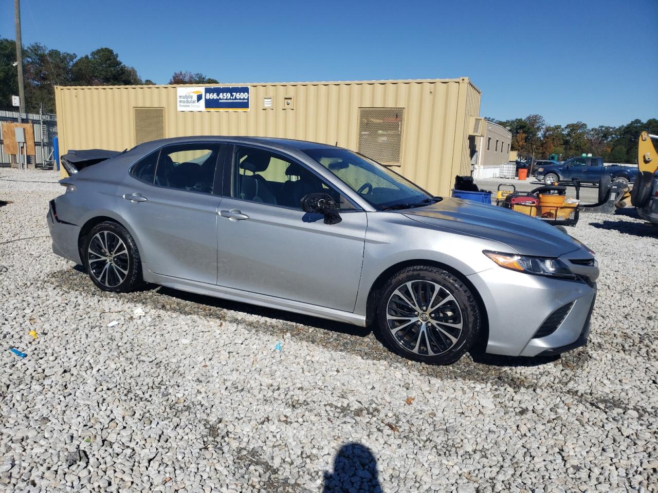 2018 Toyota Camry VIN 4T1B11HK5JU653527 Copart auction photo, rear end / undercarriage damage thumbnail 4