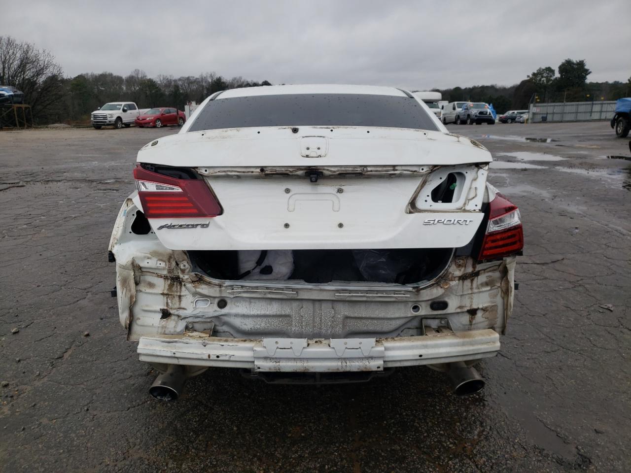 2017 Honda Accord VIN 1HGCR2F6XHA118378 Copart auction photo, rear end damage thumbnail 6