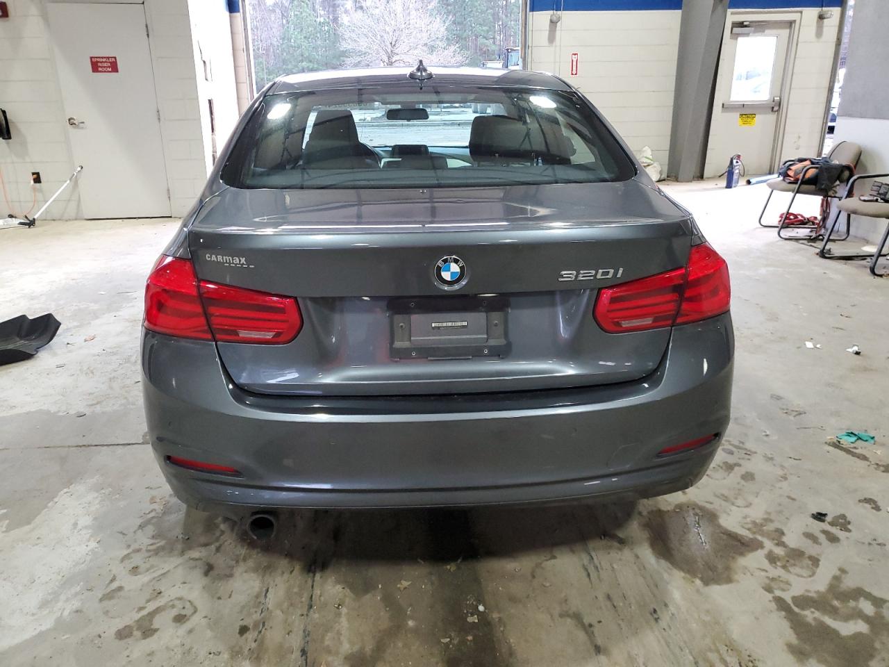 2016 BMW 3er VIN WBA8E1G51GNT99328 Copart auction photo, all over damage thumbnail 6
