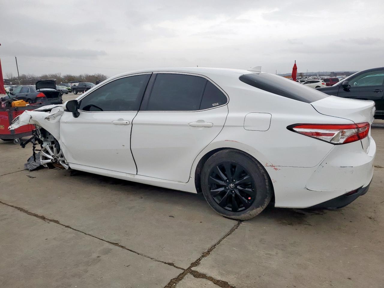 2020 Toyota Camry VIN 4T1C11AK4LU931707 Copart auction photo, side / undercarriage damage thumbnail 2