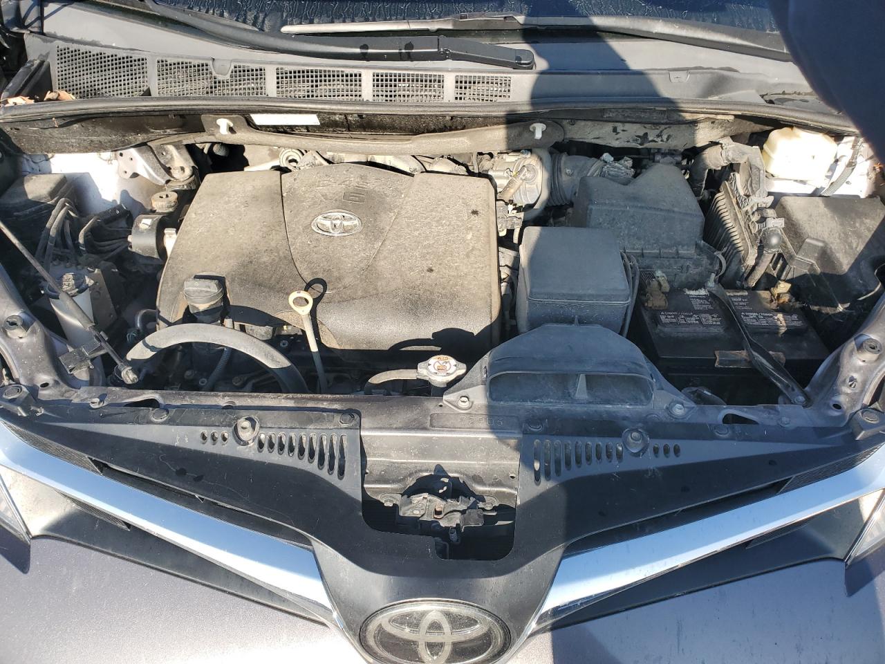 2019 Toyota Sienna VIN 5TDKZ3DC7KS984932 Copart auction photo, rear end damage thumbnail 12