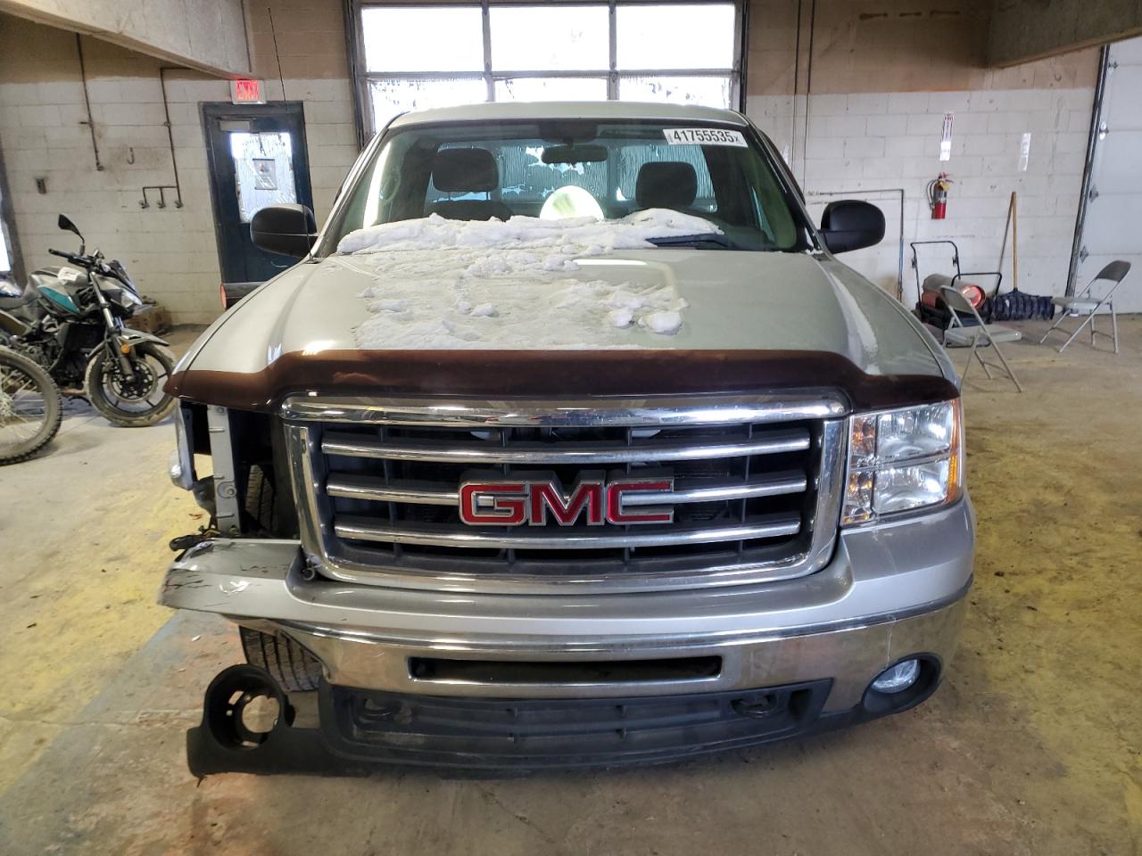 2013 GMC Sierra VIN 1GTN1TEA7DZ157645 Copart auction photo, front end / mechanical damage thumbnail 5