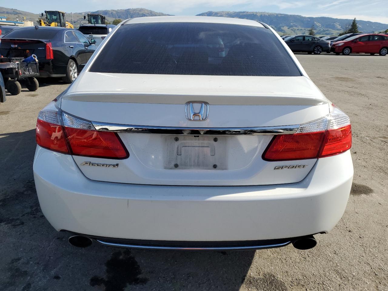 2015 Honda Accord VIN 1HGCR2F53FA200389 Copart auction photo, rear end / front end damage thumbnail 6