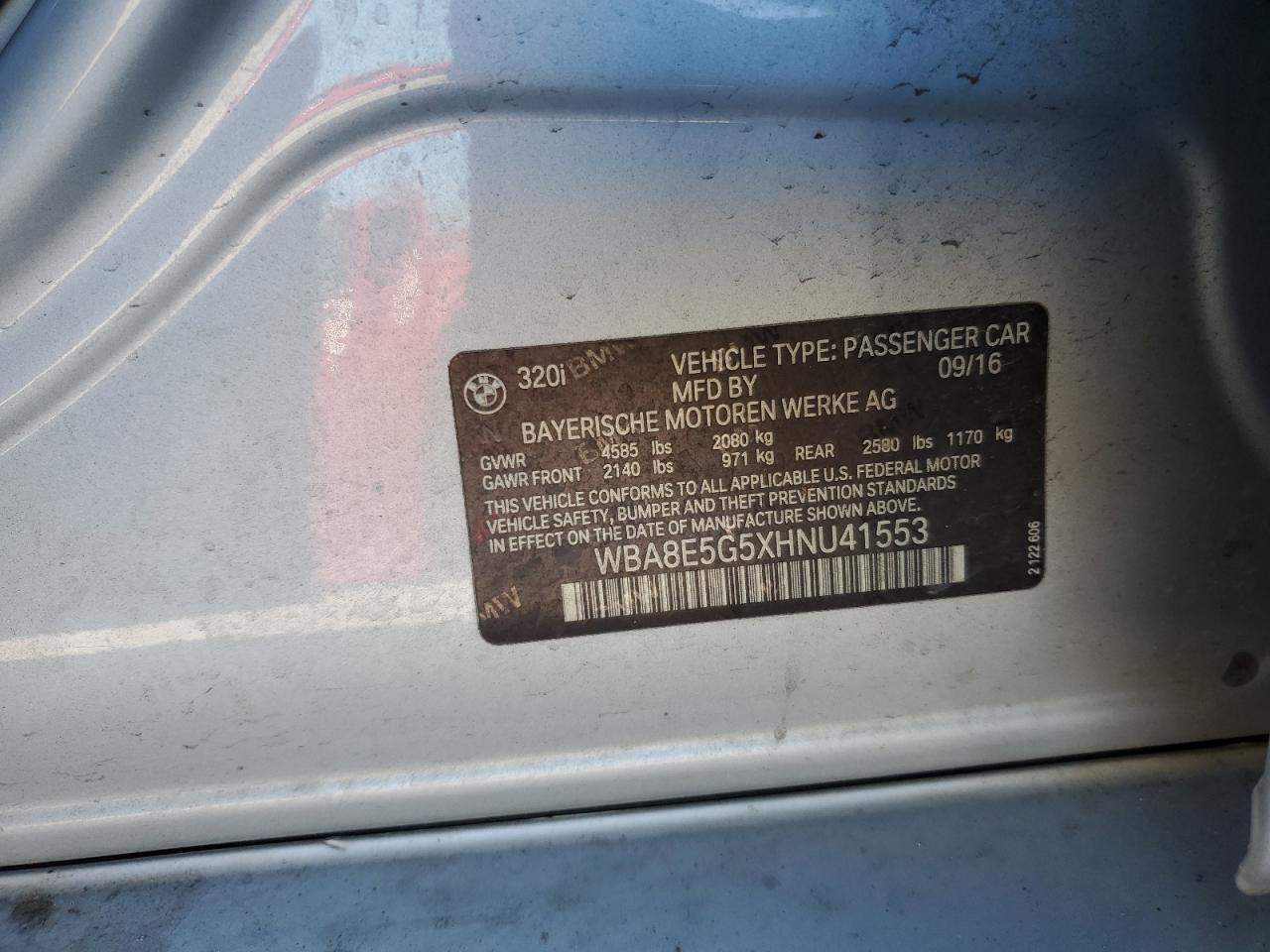 2017 BMW 3er VIN WBA8E5G5XHNU41553 Copart auction photo, burn damage thumbnail 13