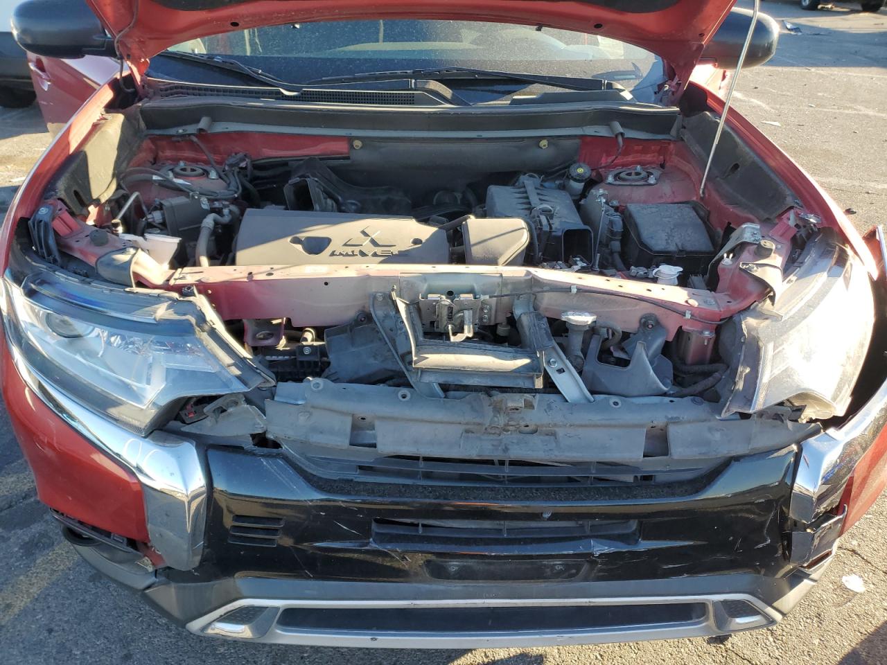 2019 Mitsubishi Outlander VIN JA4AD2A36KZ055266 Copart auction photo, front end damage thumbnail 12