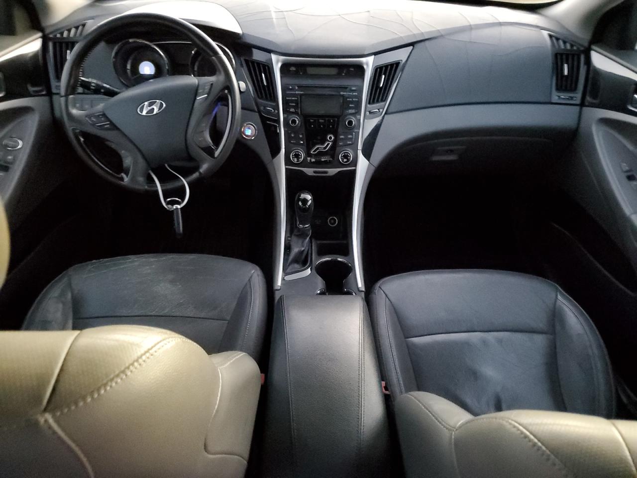 2013 Hyundai Sonata VIN 5NPEC4AC2DH663608 Copart auction photo, all over damage thumbnail 8
