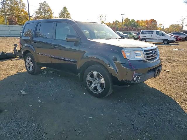 2015 Honda Pilot VIN 5FNYF4H54FB011554 Copart auction photo, all over damage thumbnail 11