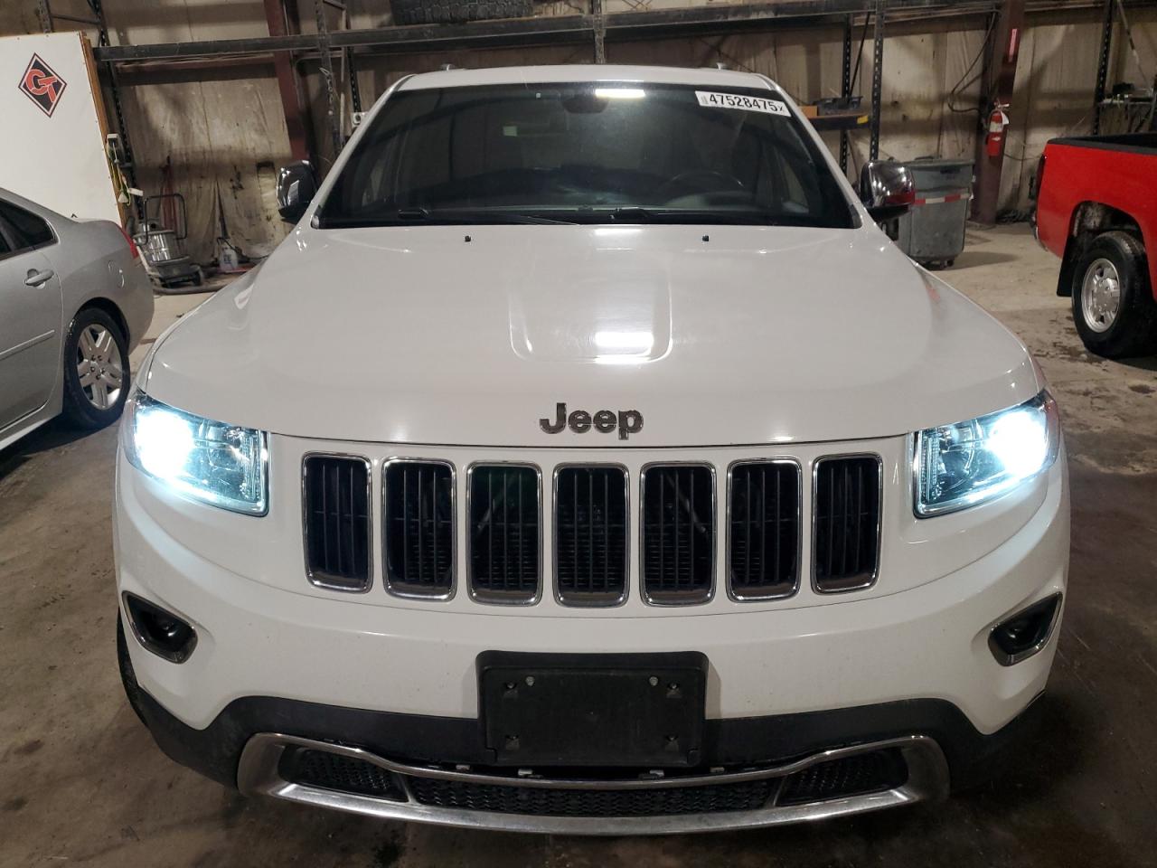 2015 Jeep Grand Cherokee VIN 1C4RJFBG5FC609125 Copart auction photo, rear end / undercarriage damage thumbnail 5