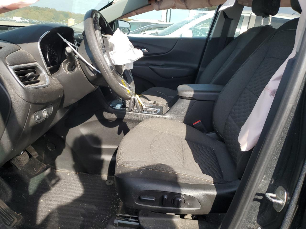 2020 Chevrolet Equinox VIN 2GNAXTEV7L6259030 Copart auction photo, front end / mechanical damage thumbnail 7