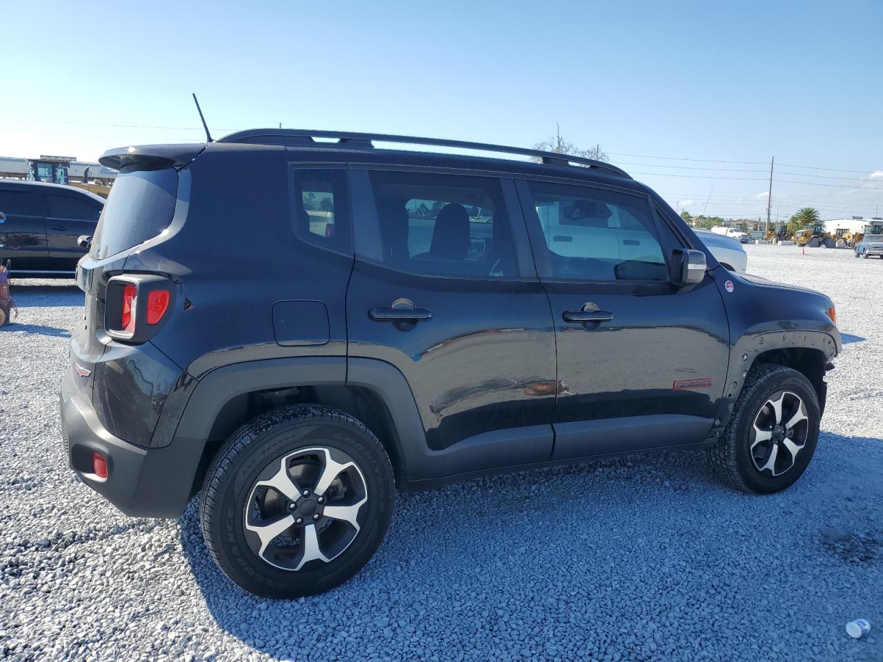 2020 Jeep Renegade VIN ZACNJBC14LPL02180 Copart auction photo, front end damage thumbnail 3