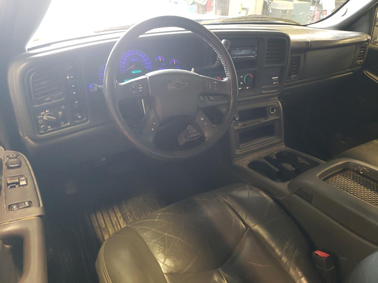 2003 Chevrolet Silverado VIN 1GCHK29U43E167001 Copart auction photo, side / hail damage thumbnail 8