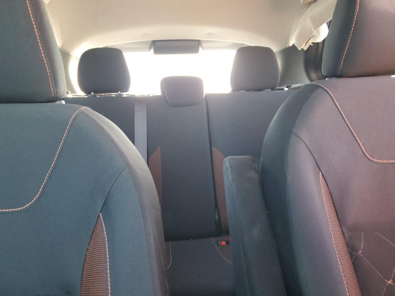 2019 Nissan Kicks VIN 3N1CP5CU0KL556824 Copart auction photo, rollover damage thumbnail 10