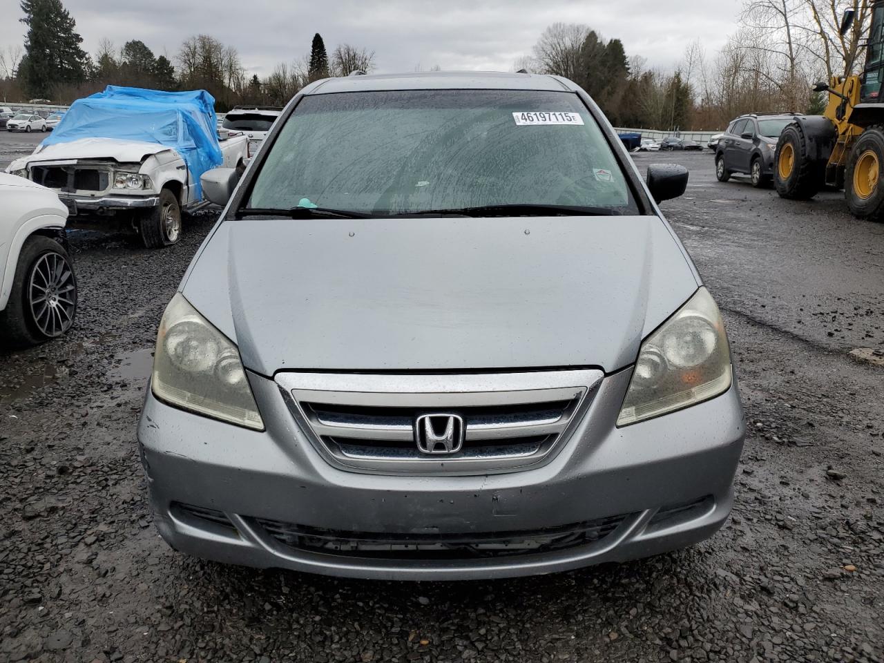2006 Honda Odyssey VIN 5FNRL38776B113293 Copart auction photo, rear end / minor dent/scratches damage thumbnail 5