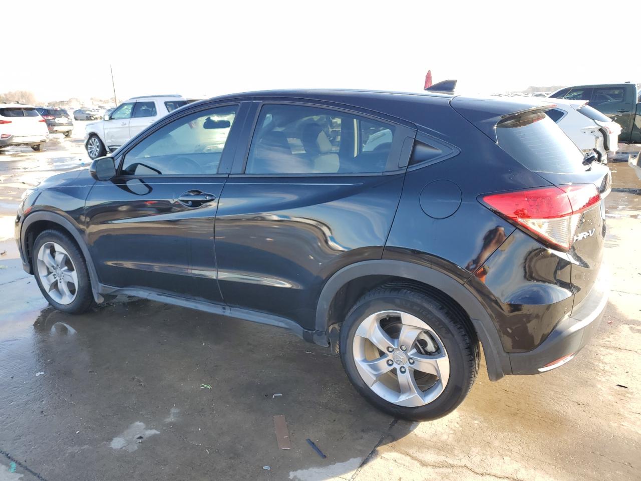 2019 Honda HR-V VIN 3CZRU5H37KG715079 Copart auction photo, side damage thumbnail 2