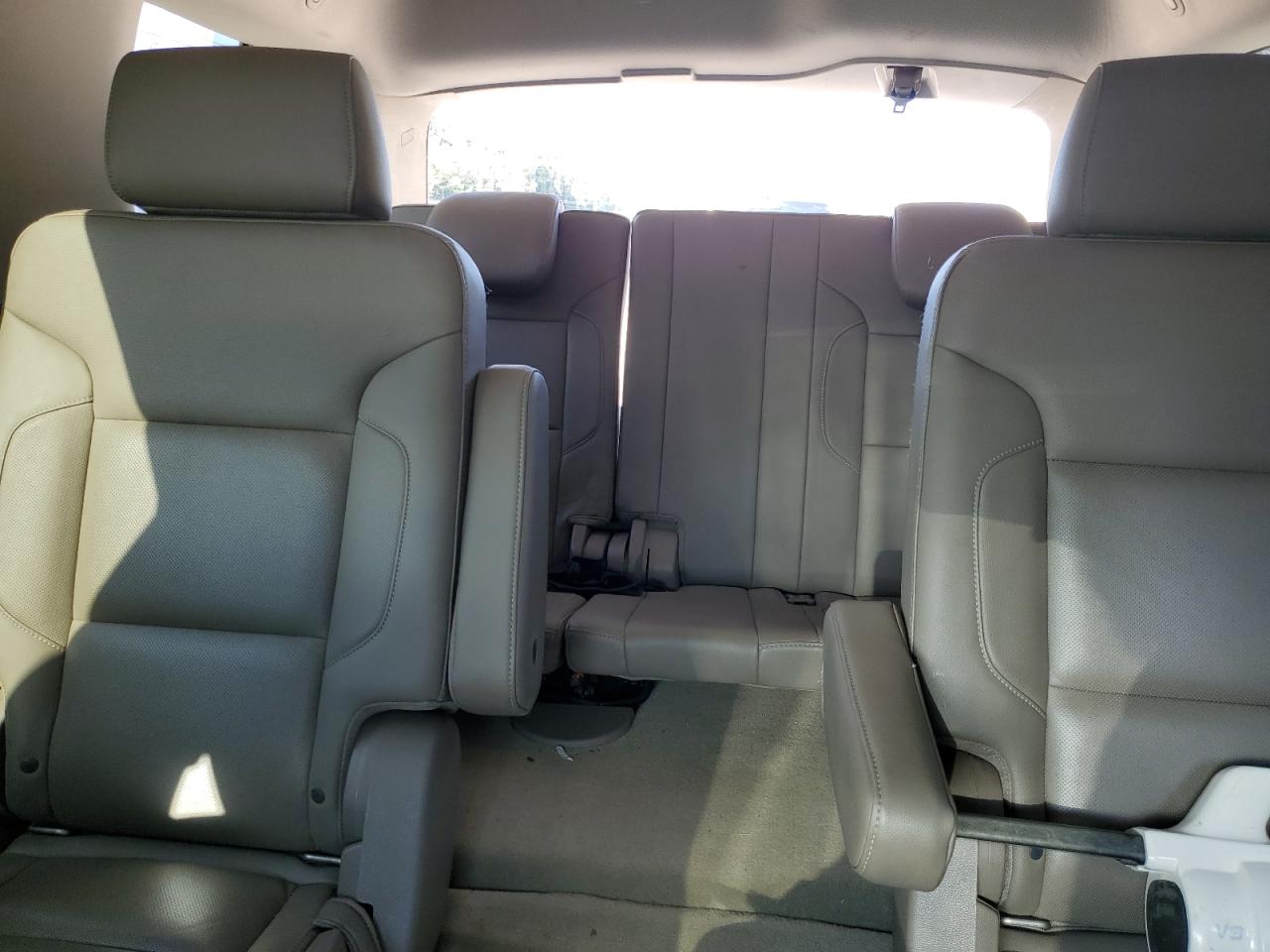 2015 Chevrolet Tahoe VIN 1GNSCCKC0FR563540 Copart auction photo, all over damage thumbnail 10