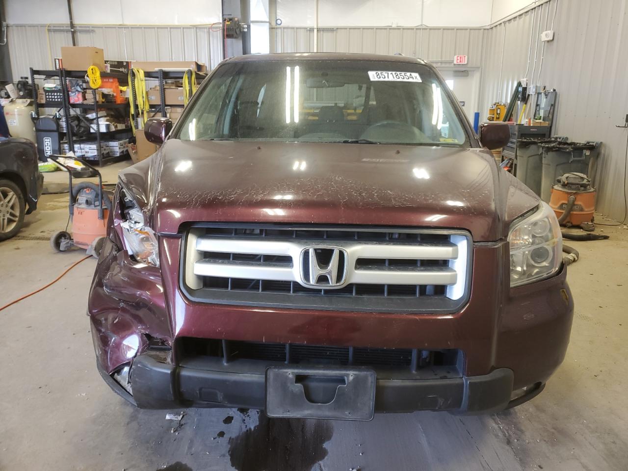 2008 Honda Pilot VIN 5FNYF18348B034803 Copart auction photo, front end / side damage thumbnail 5