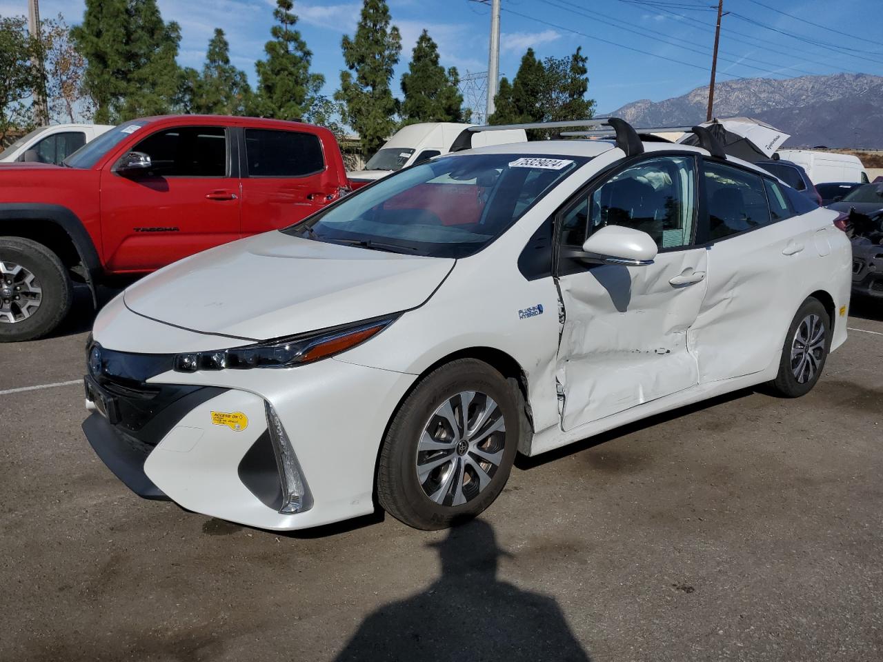 2022 Toyota Prius VIN JTDKAMFP7N3219481