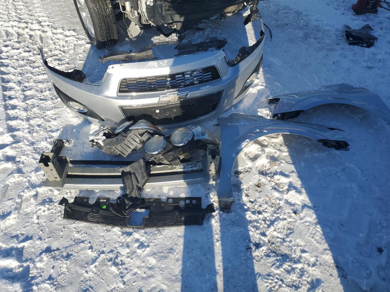 2015 Chevrolet Sonic VIN 1G1JE5SB9F4194023 Copart auction photo, front end damage thumbnail 12