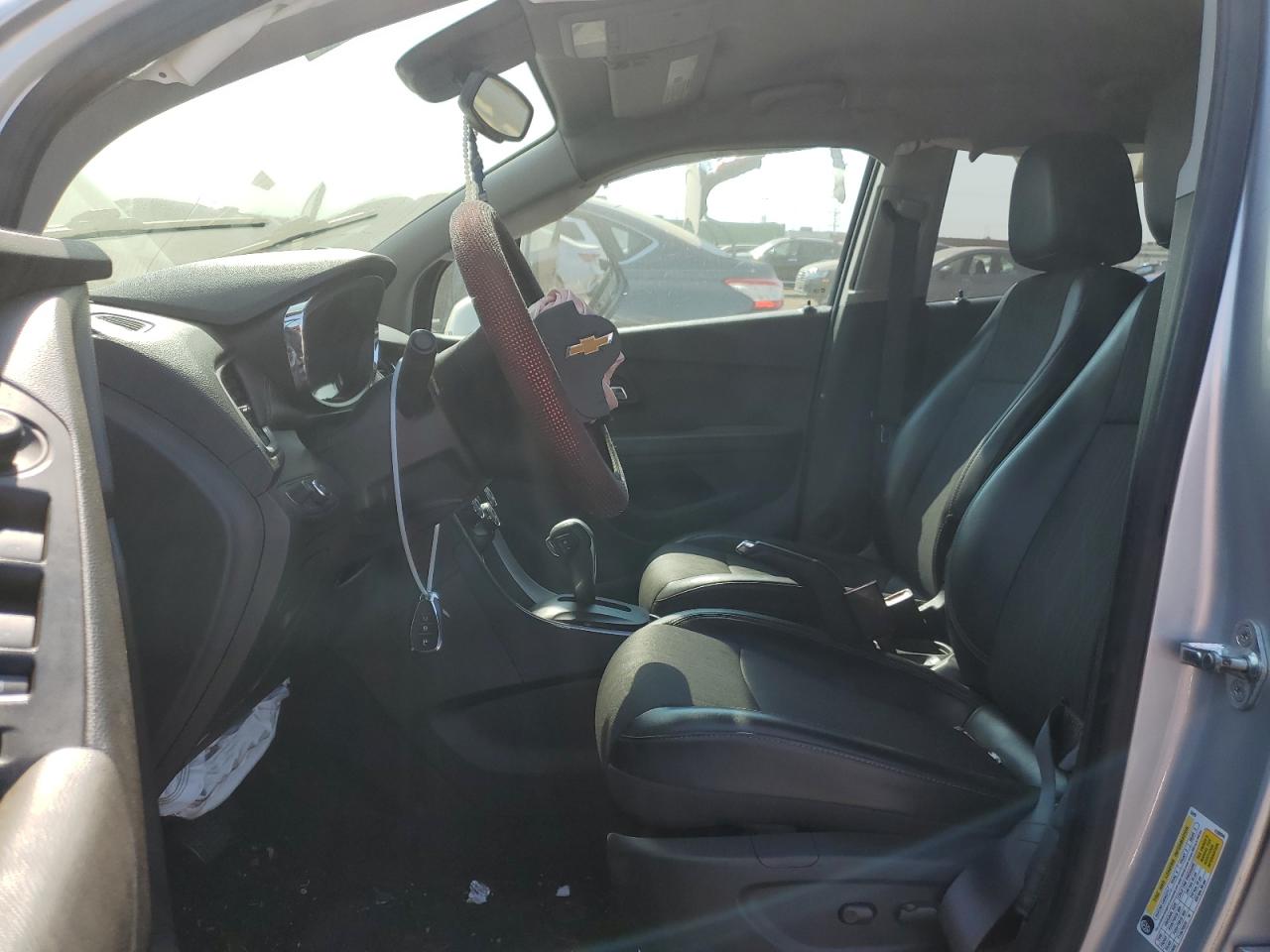 2019 Chevrolet Trax VIN KL7CJPSB6KB958548 Copart auction photo, side / front end damage thumbnail 7