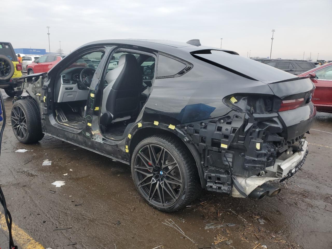 2021 BMW X6 VIN 5YMCY0C00M9F55320 Copart auction photo, side / front end damage thumbnail 2