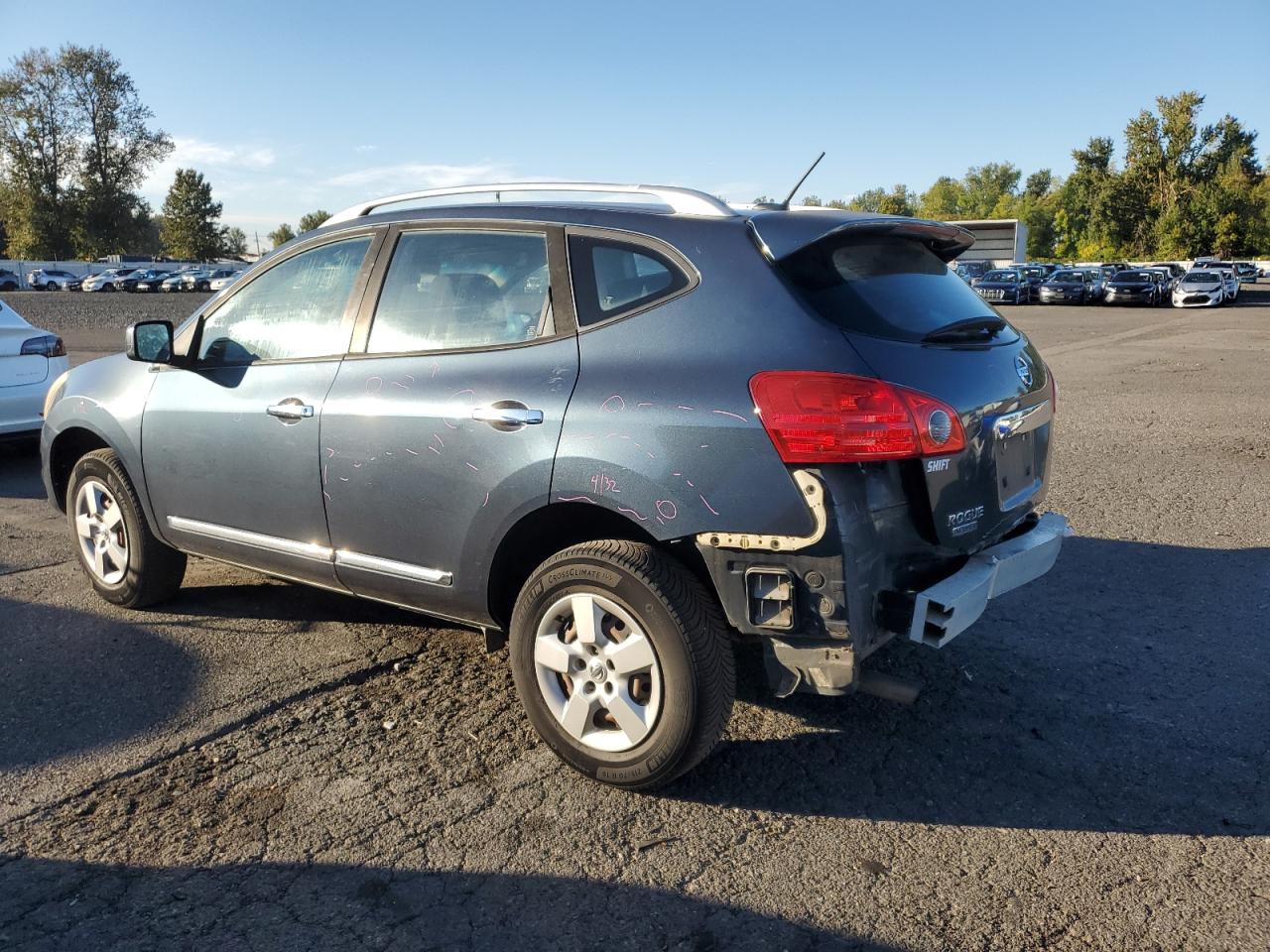 2015 Nissan Rogue VIN JN8AS5MT6FW163004 Copart auction photo, rear end / minor dent/scratches damage thumbnail 2