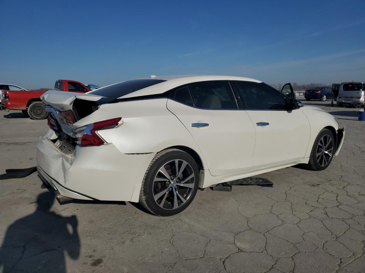 2016 Nissan Maxima VIN 1N4AA6AP2GC420924 Copart auction photo, front end / rear end damage thumbnail 3