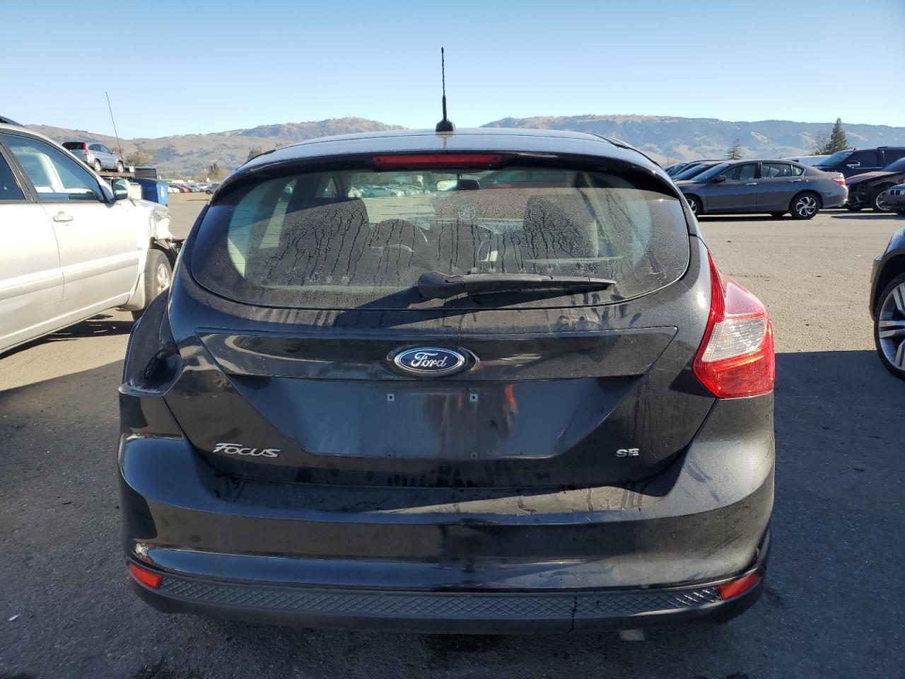 2013 Ford Focus VIN 1FADP3K29DL222785 Copart auction photo, side / rear end damage thumbnail 6