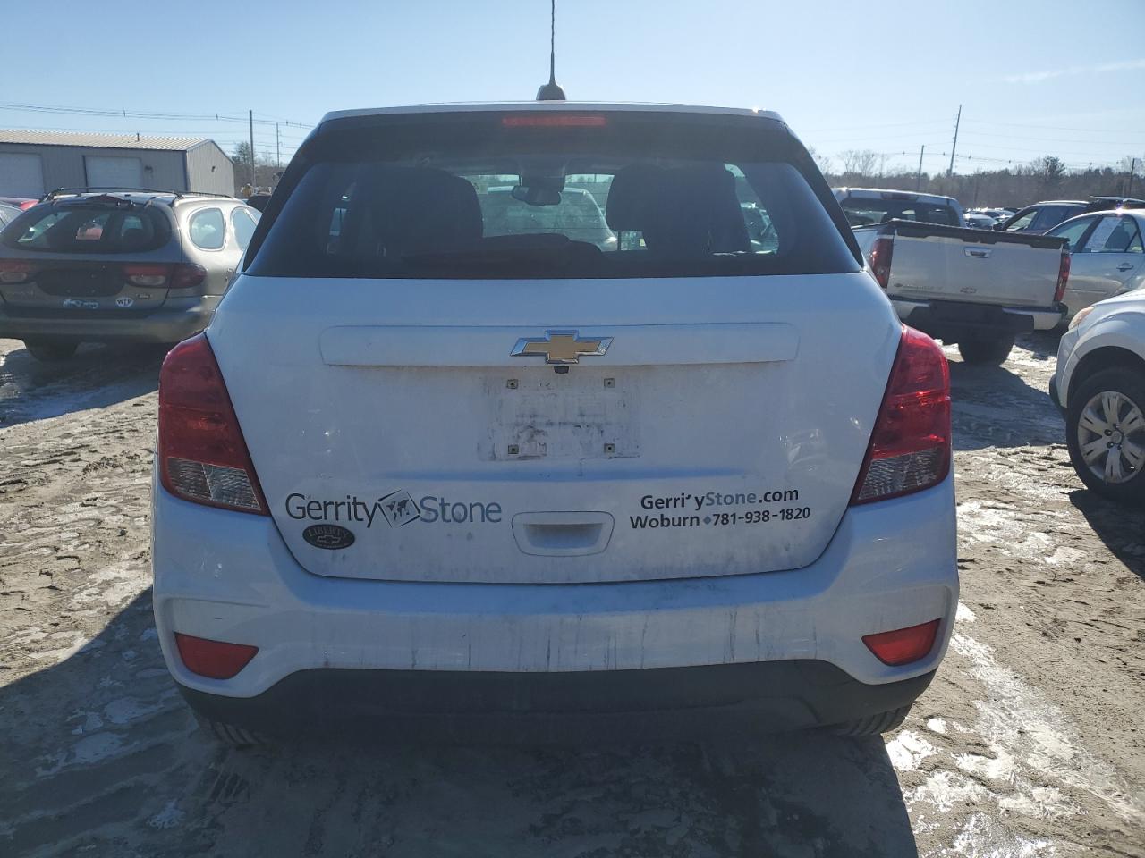 2019 Chevrolet Trax VIN 3GNCJNSB0KL239955 Copart auction photo, mechanical / front end damage thumbnail 6
