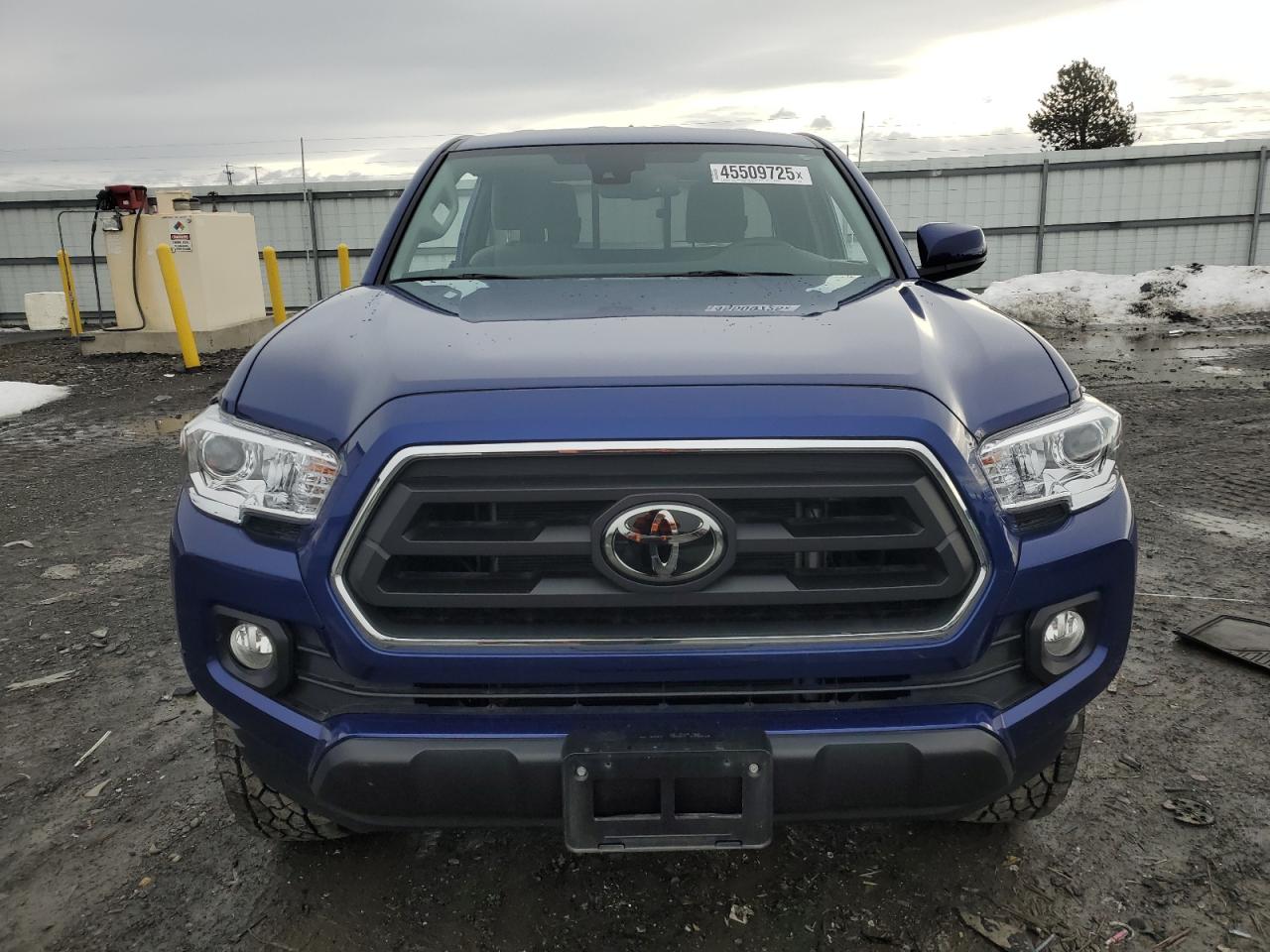 2022 Toyota Tacoma VIN 3TYSZ5AN3NT085026 Copart auction photo, side damage thumbnail 5