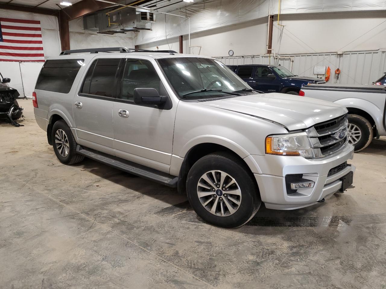 2015 Ford Expedition VIN 1FMJK1JT3FEF15806 Copart auction photo, front end damage thumbnail 4