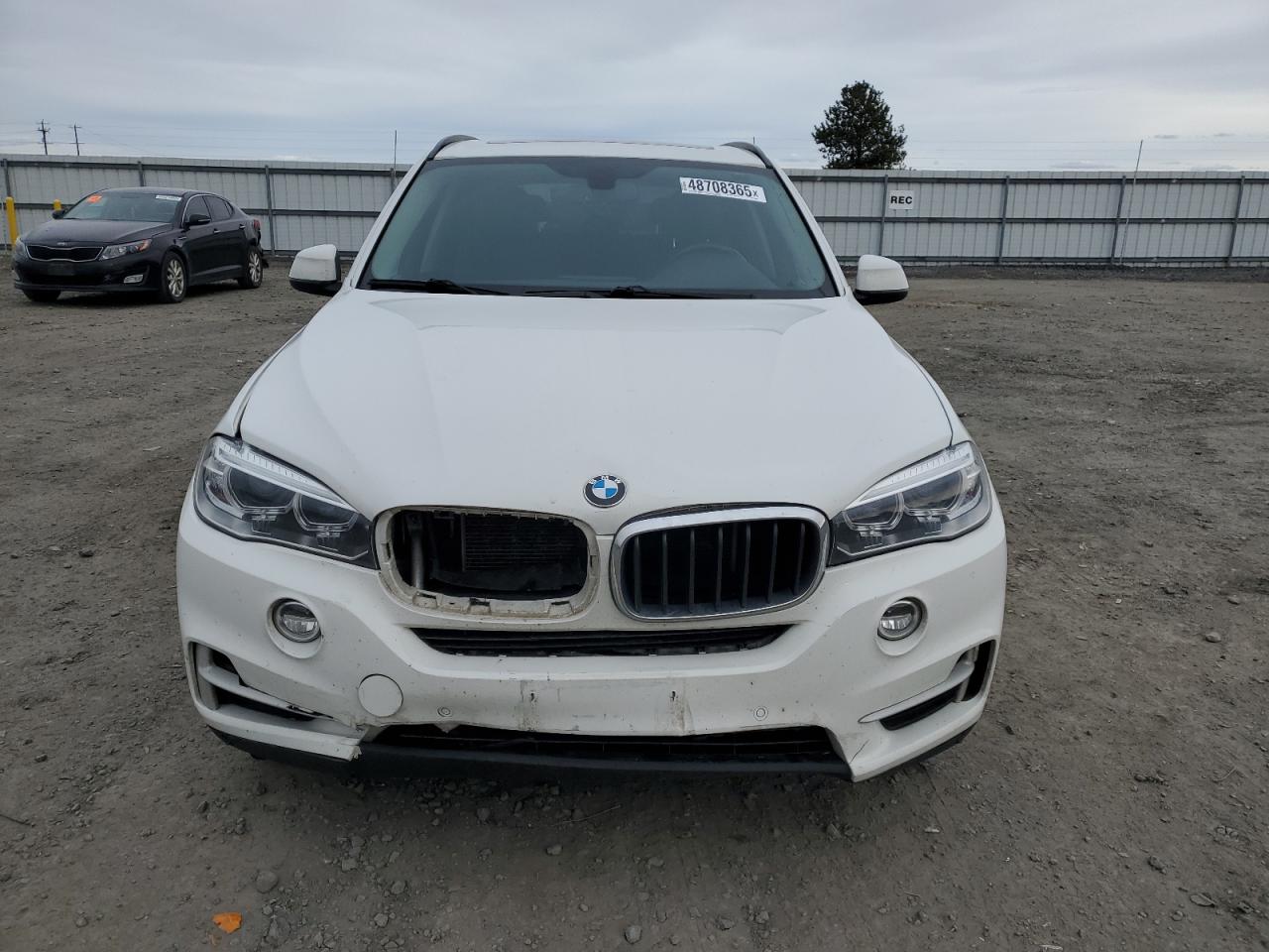 2016 BMW X5 VIN 5UXKR0C52G0P30359 Copart auction photo, front end / rear end damage thumbnail 5