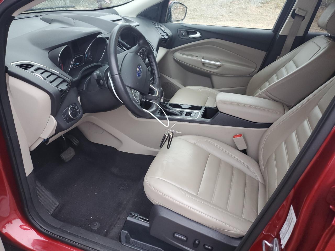 2017 Ford Escape VIN 1FMCU0J92HUB19330 Copart auction photo, minor dent/scratches damage thumbnail 7