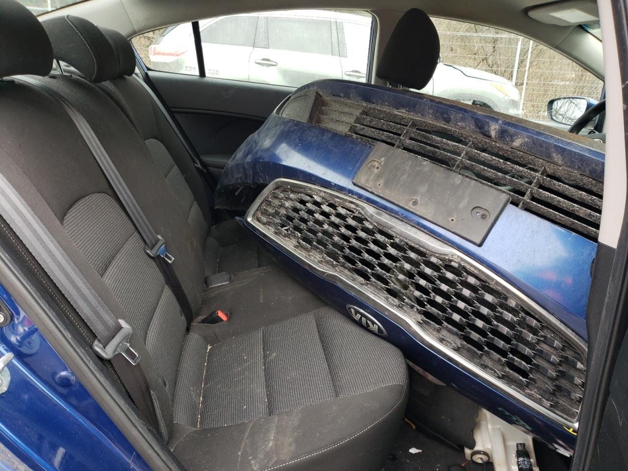 2018 KIA Forte VIN 3KPFK4A74JE188411 Copart auction photo, front end / side damage thumbnail 11