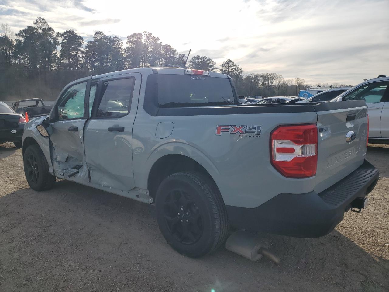 2022 Ford Maverick VIN 3FTTW8F92NRA28986 Copart auction photo, side damage thumbnail 2