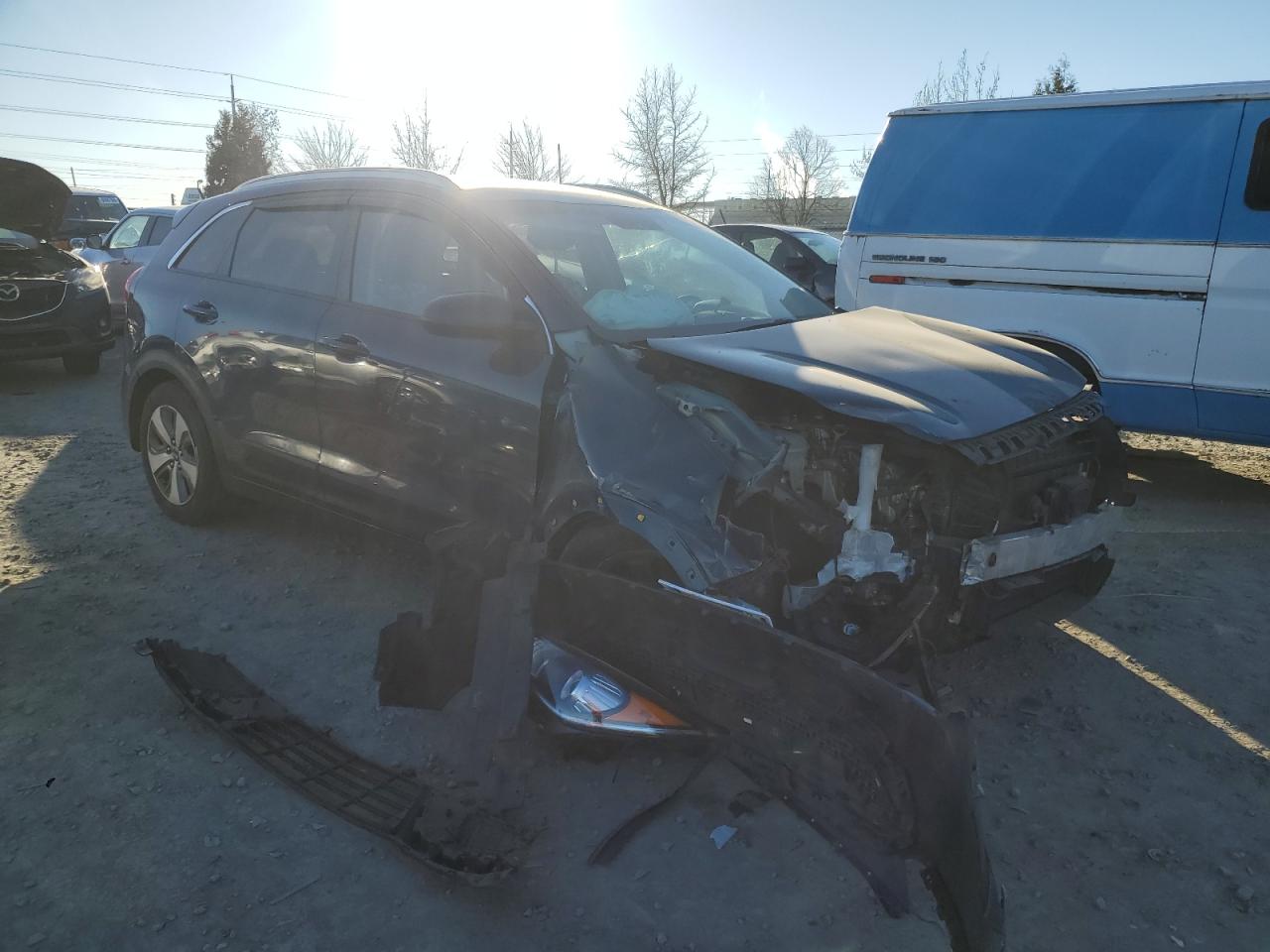 2019 KIA Niro VIN KNDCB3LC4K5218754 Copart auction photo, front end / rear end damage thumbnail 4