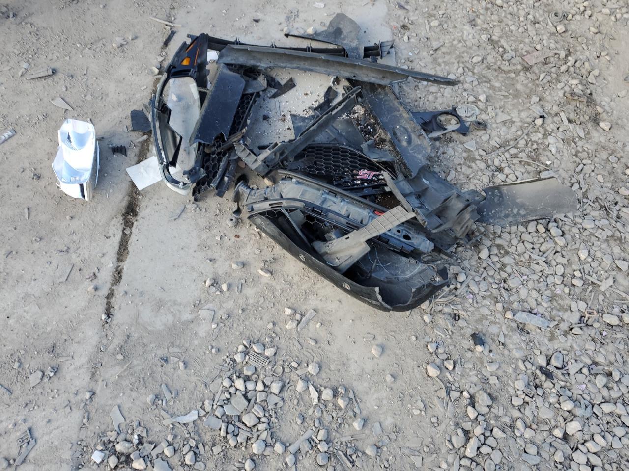 2016 Ford Fiesta VIN 3FADP4GX5GM198451 Copart auction photo, front end damage thumbnail 14