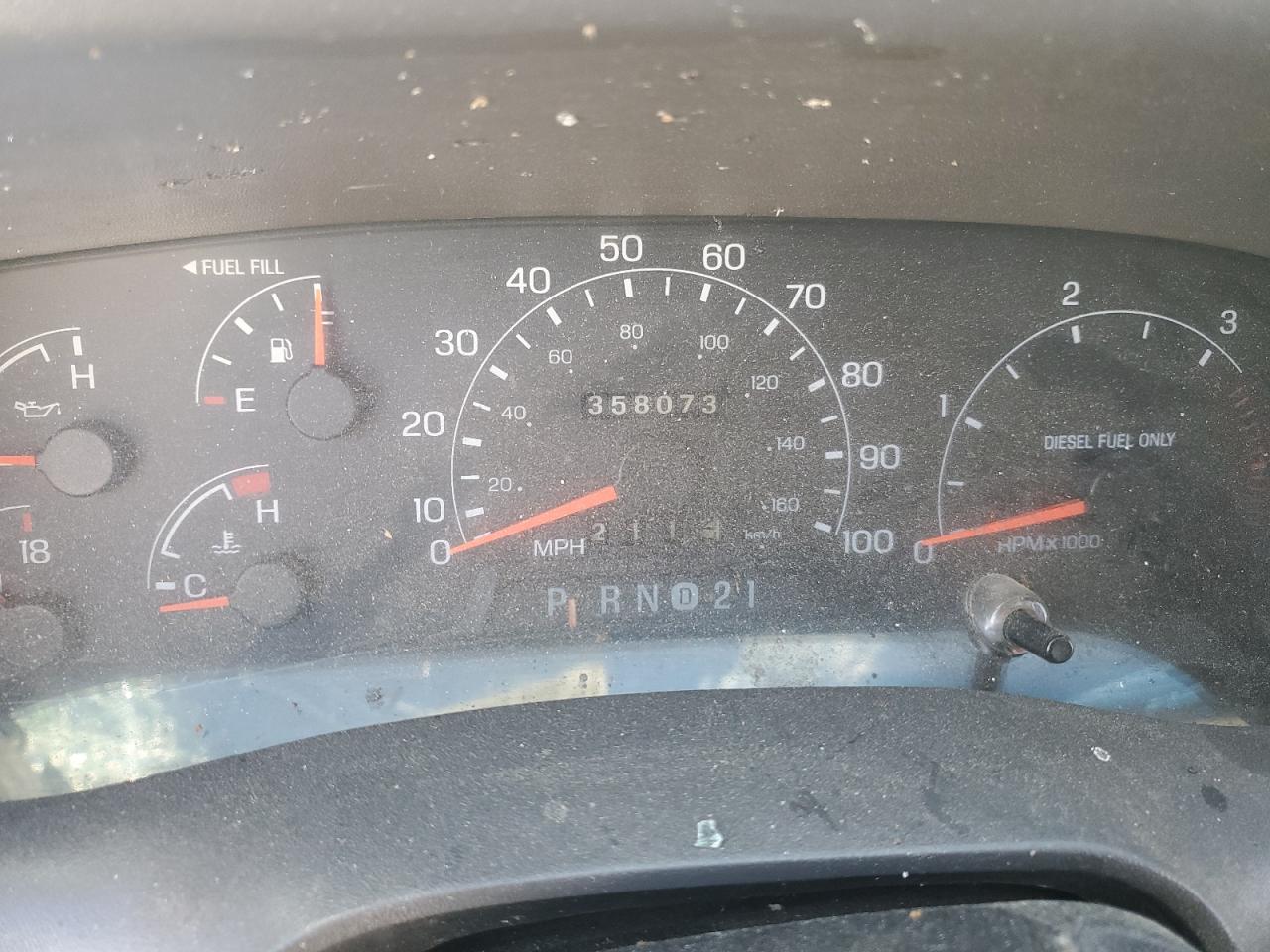 2000 Ford F250 VIN 1FTNW21F3YED36324 Copart auction photo, all over damage thumbnail 9
