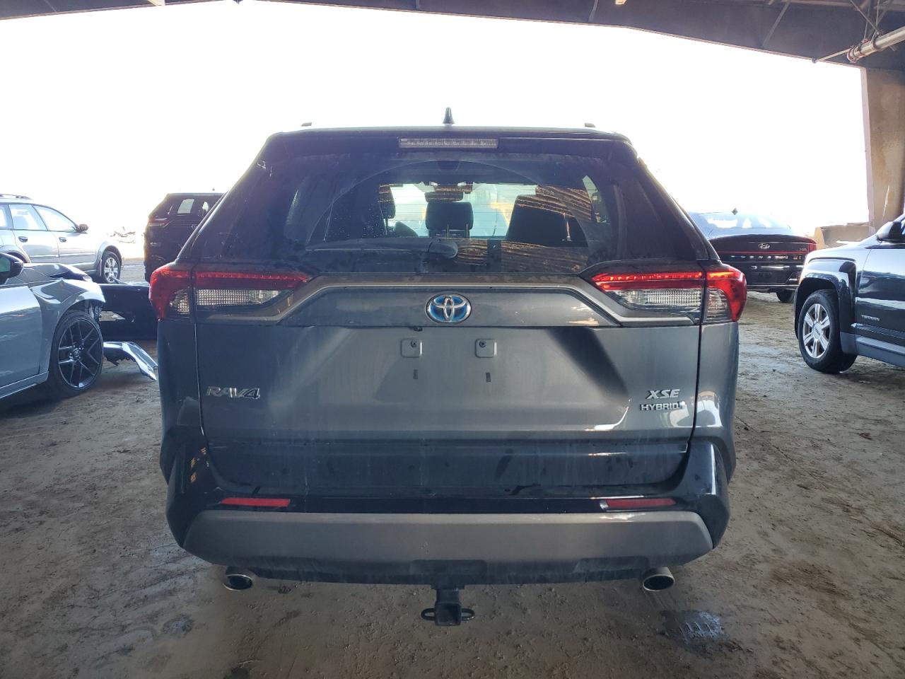 2021 Toyota RAV 4 VIN 2T3E6RFV2MW005259 Copart auction photo, side damage thumbnail 6