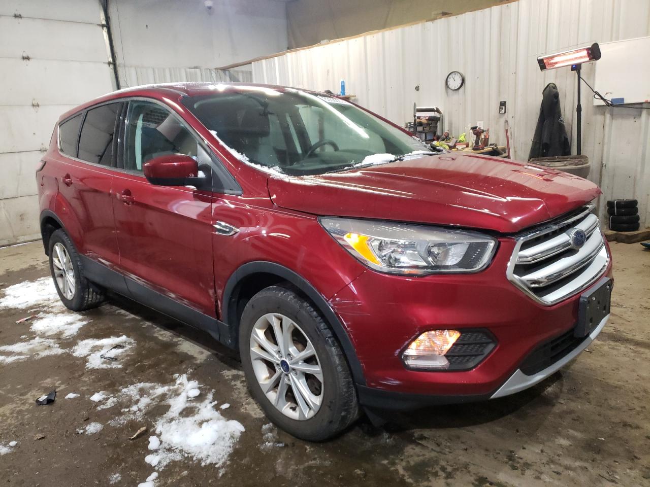2017 Ford Escape VIN 1FMCU9GD7HUC30214 Copart auction photo, front end / minor dent/scratches damage thumbnail 4